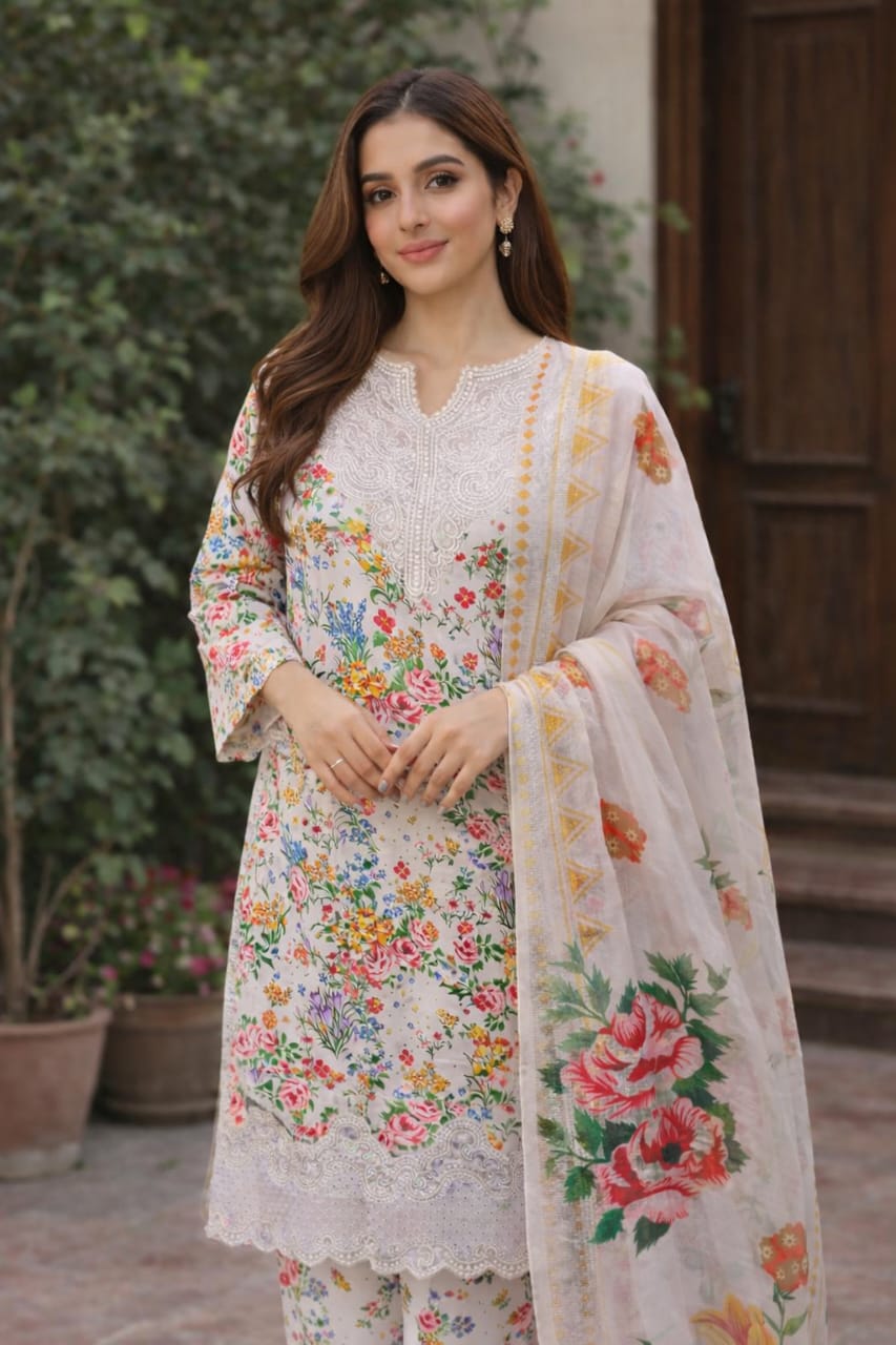 Women’s Bieg Floral Printed Lawn 3 Piece Suit with Lawn Dupatta –Eid Party Wear