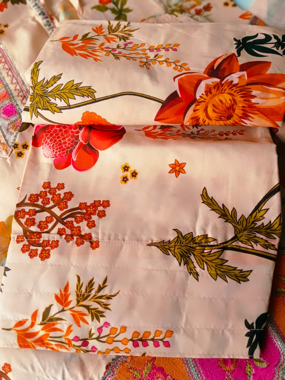 Elegant Peach Floral Embroidered 3 Piece Suit with Farshi Shalwar – Luxury Lawn Dress for Women | AnayasFashion